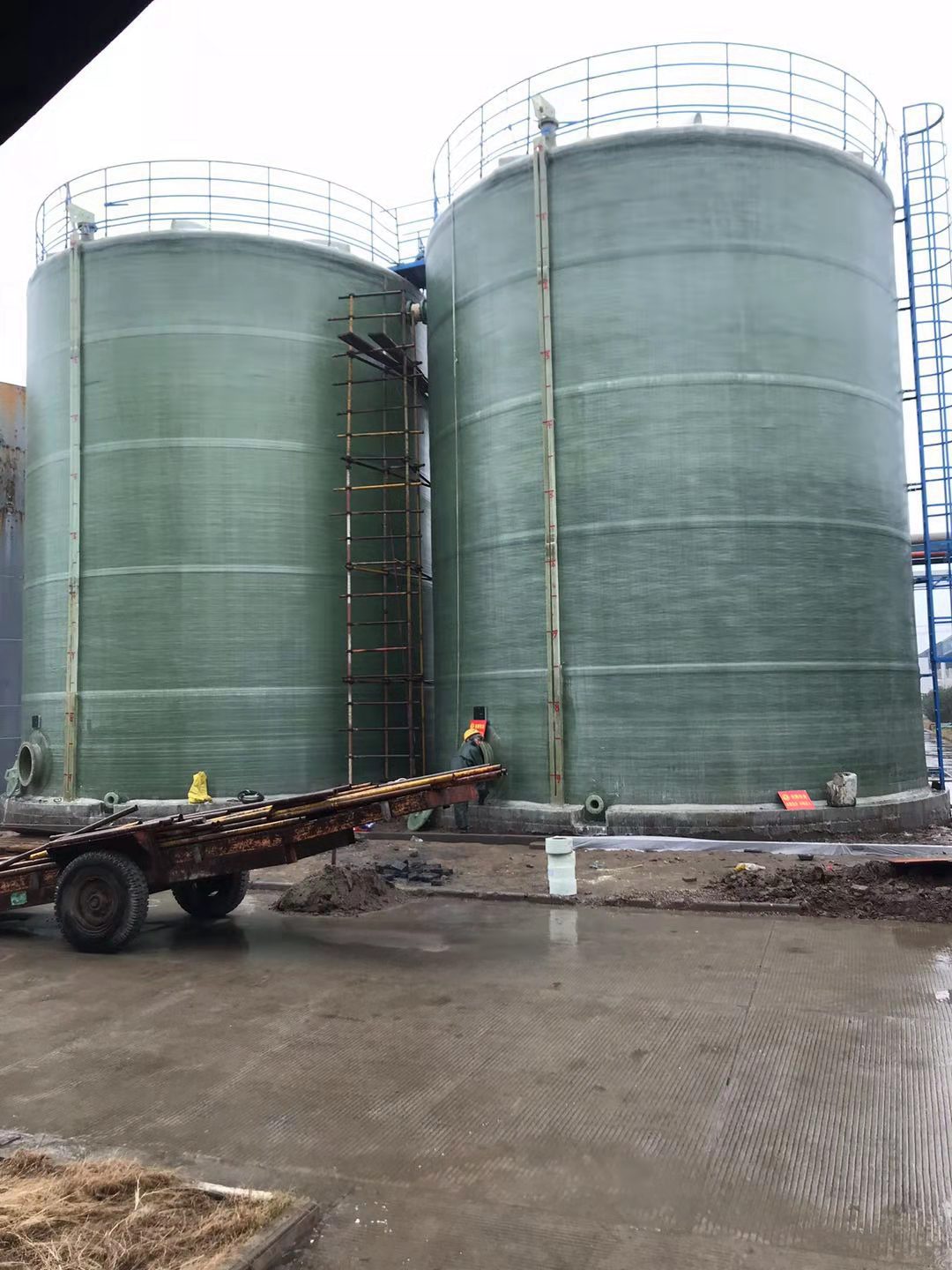 ����ɳ¡��2̨500m3����